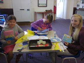 Messy church - 20 August 2016